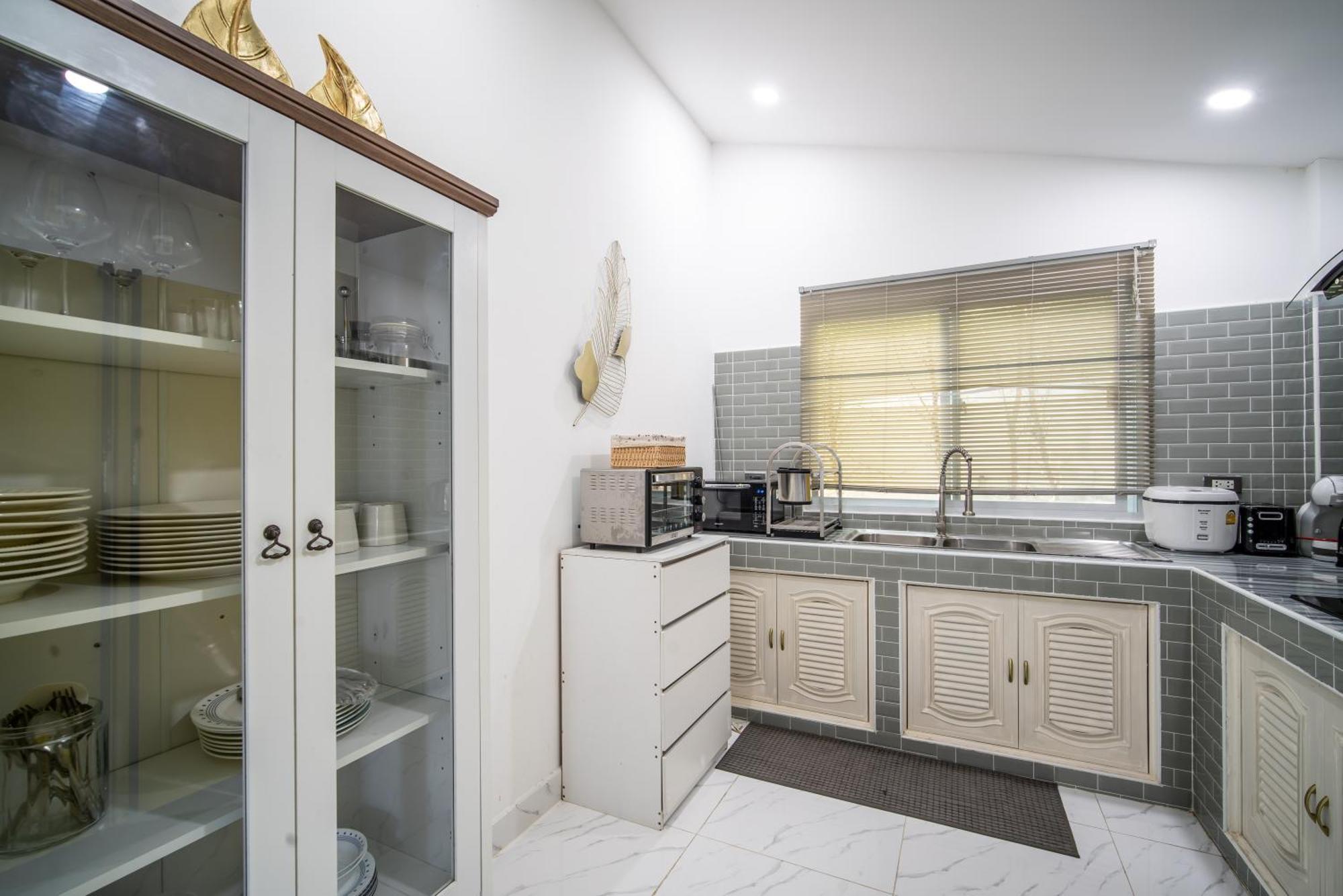 Mona Seaview Pool Villa Beach Front Aoyon Beach Ban Makham Δωμάτιο φωτογραφία